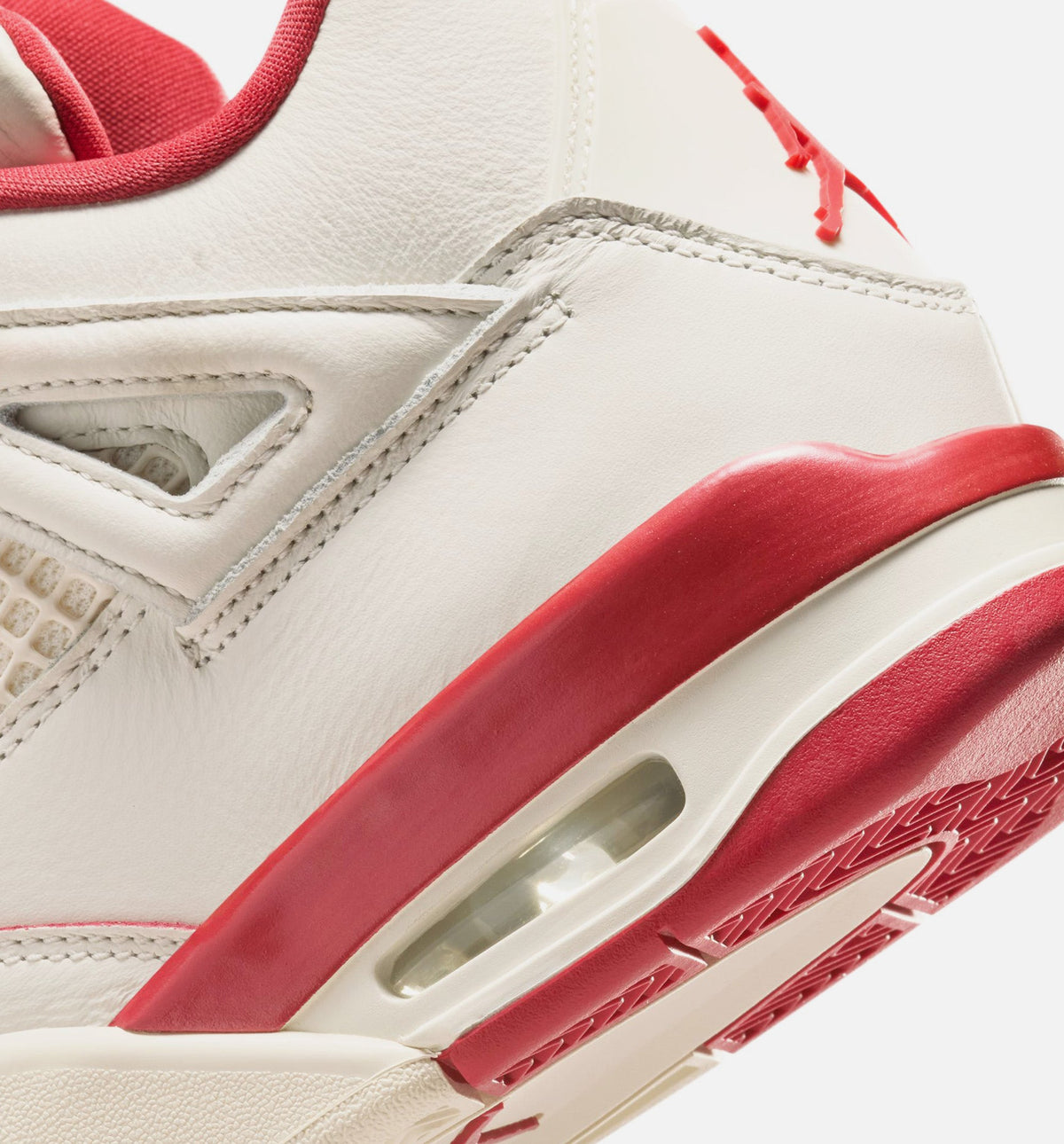Air Jordan 4 Retro Valentine’s Day – Women’s Lifestyle Shoe | Pale Ivory/Sierra Red/Tough Red