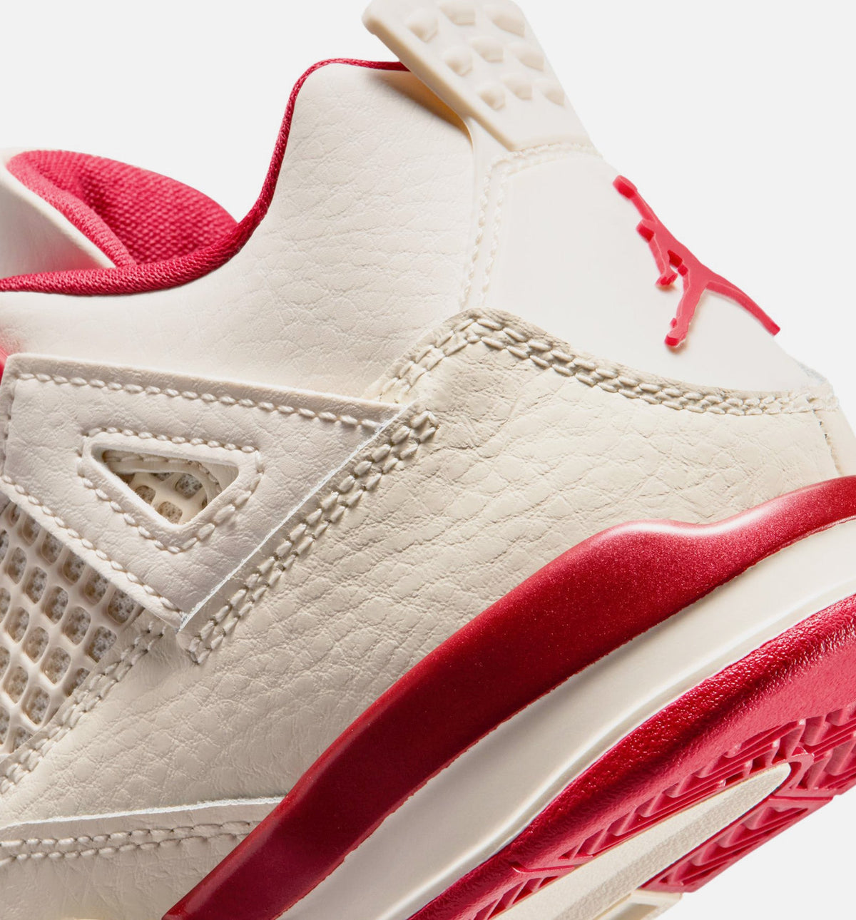 Air Jordan 4 Retro Valentine’s Day Preschool – Pale Ivory/Sierra Red/Tough Red