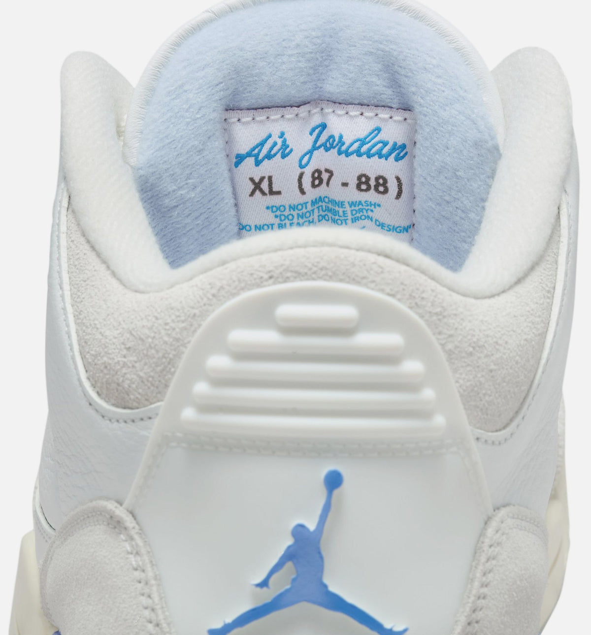 Air Jordan 3 Retro Lucky Shorts – Men's Lifestyle Shoe | Summit White/Hydrogen Blue/Legend Blue